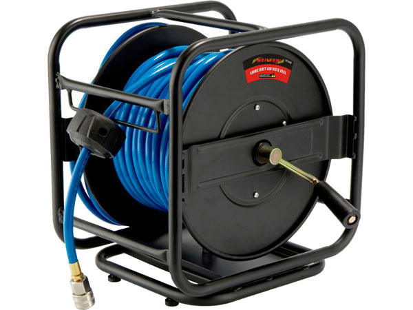 Hose Reel with rotating base